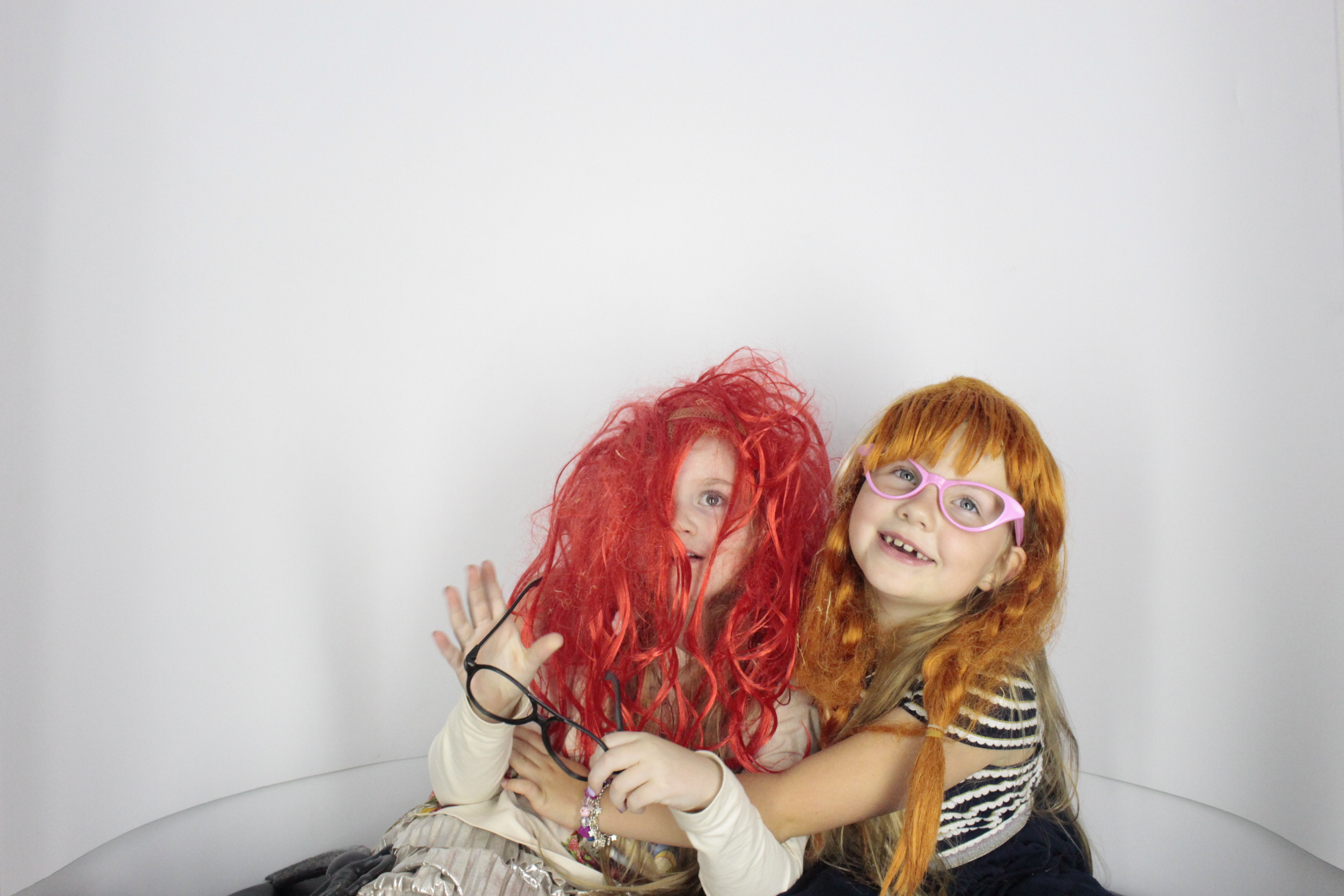 Nadine 40th Birthday  | View more photos from the event at gallery.myphotoboothexperience.co.uk/u/MyPhotoBoothExperienceLtd/Nadine-40th-Birthday